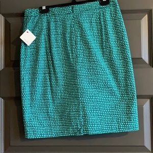 Patterned green pencil skirt-NEW